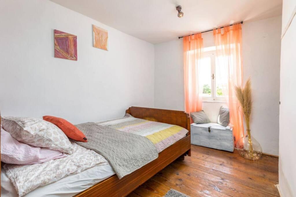 Villa Casa Di Pietra Matelici Divšići Exterior foto